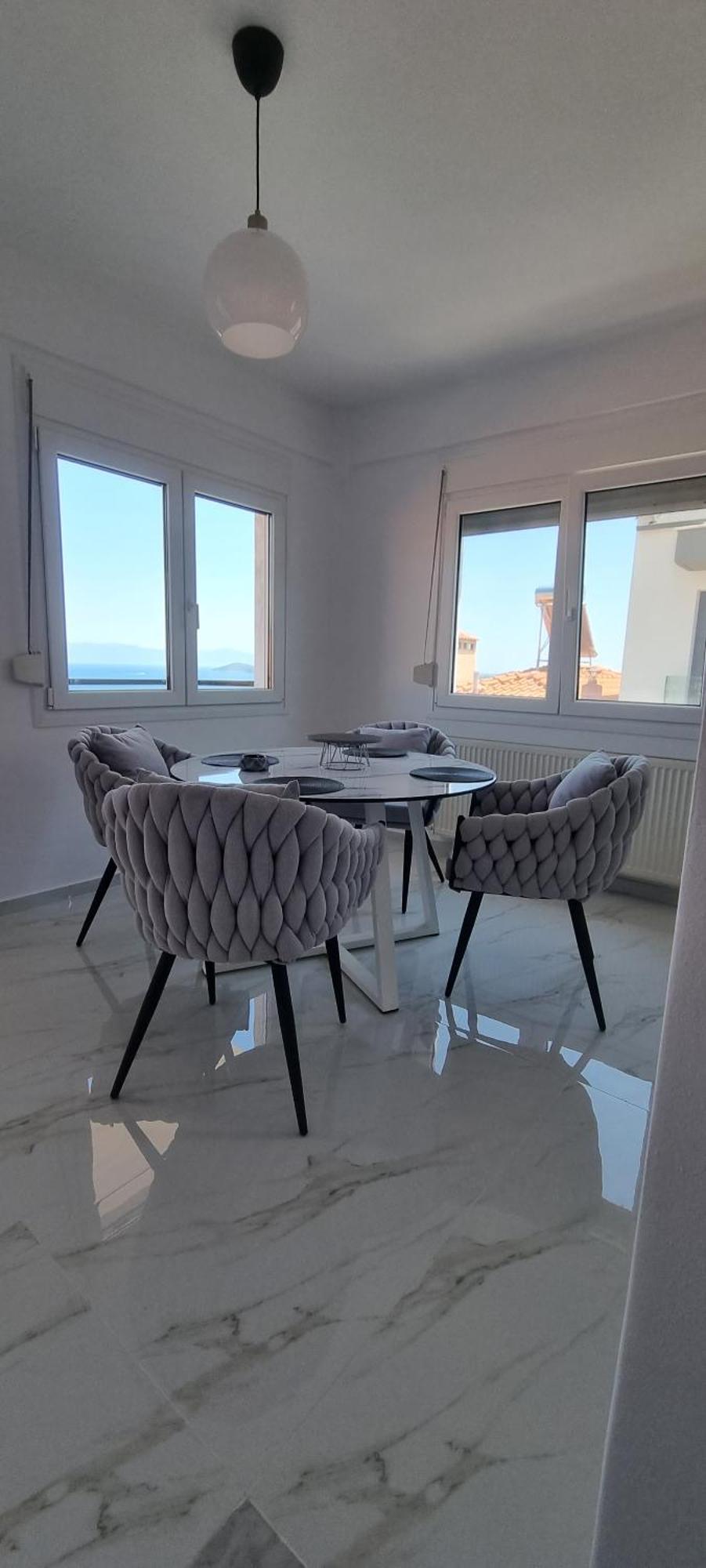 Ellis-Suites Nea Peramos Kavala Exteriör bild