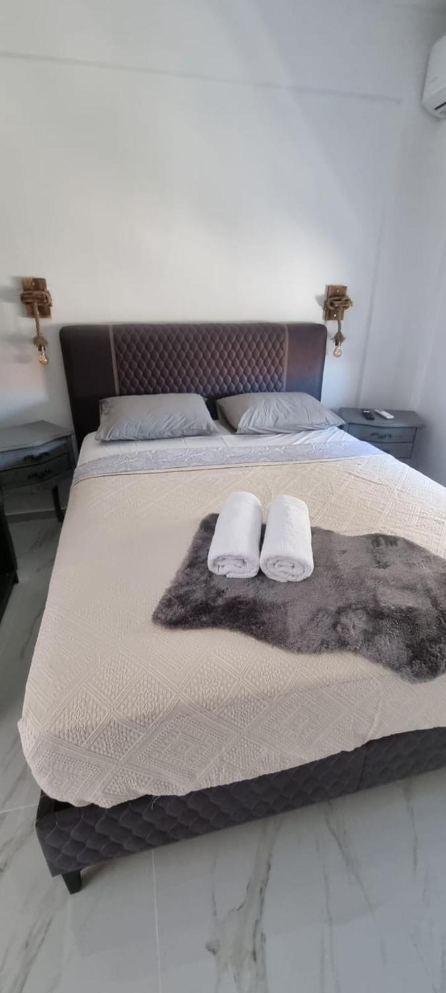 Ellis-Suites Nea Peramos Kavala Exteriör bild