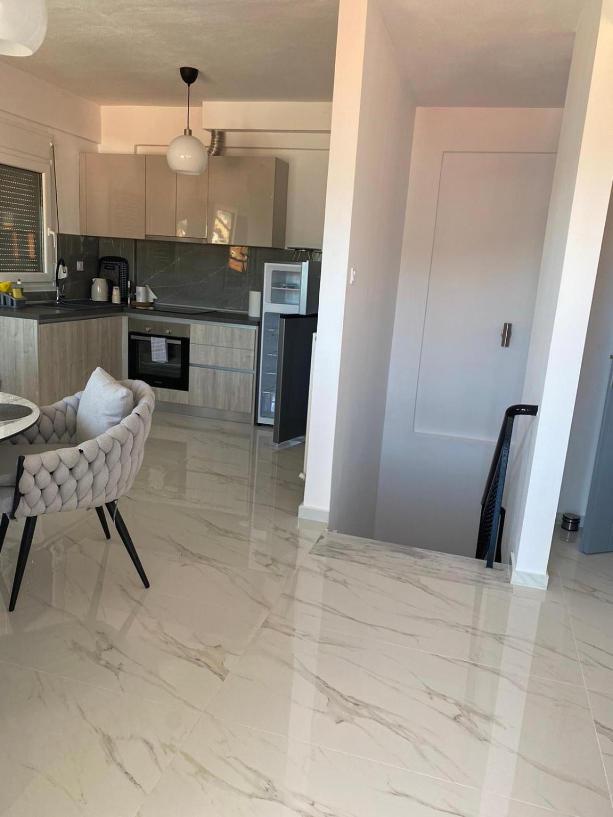 Ellis-Suites Nea Peramos Kavala Exteriör bild
