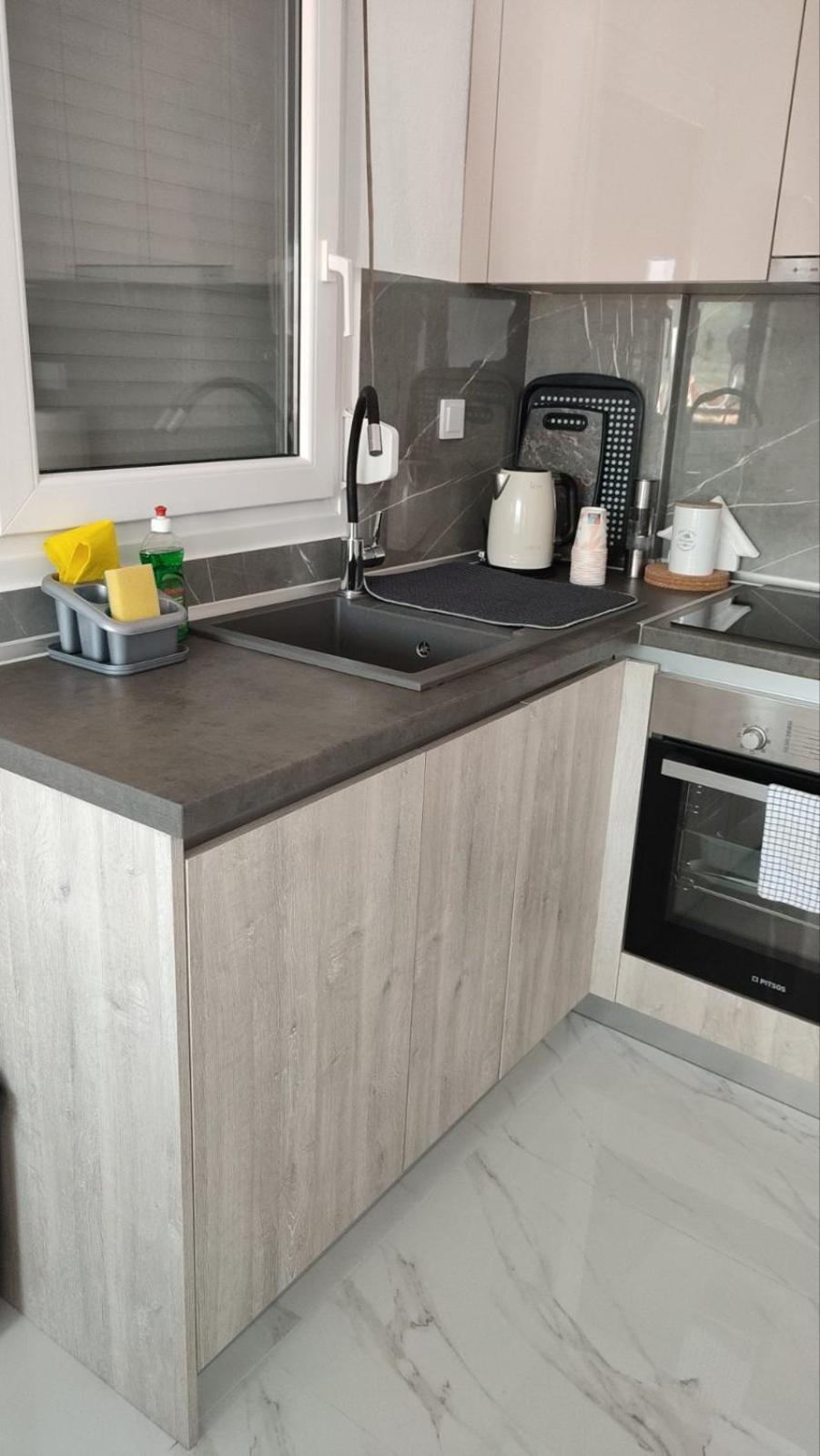 Ellis-Suites Nea Peramos Kavala Exteriör bild