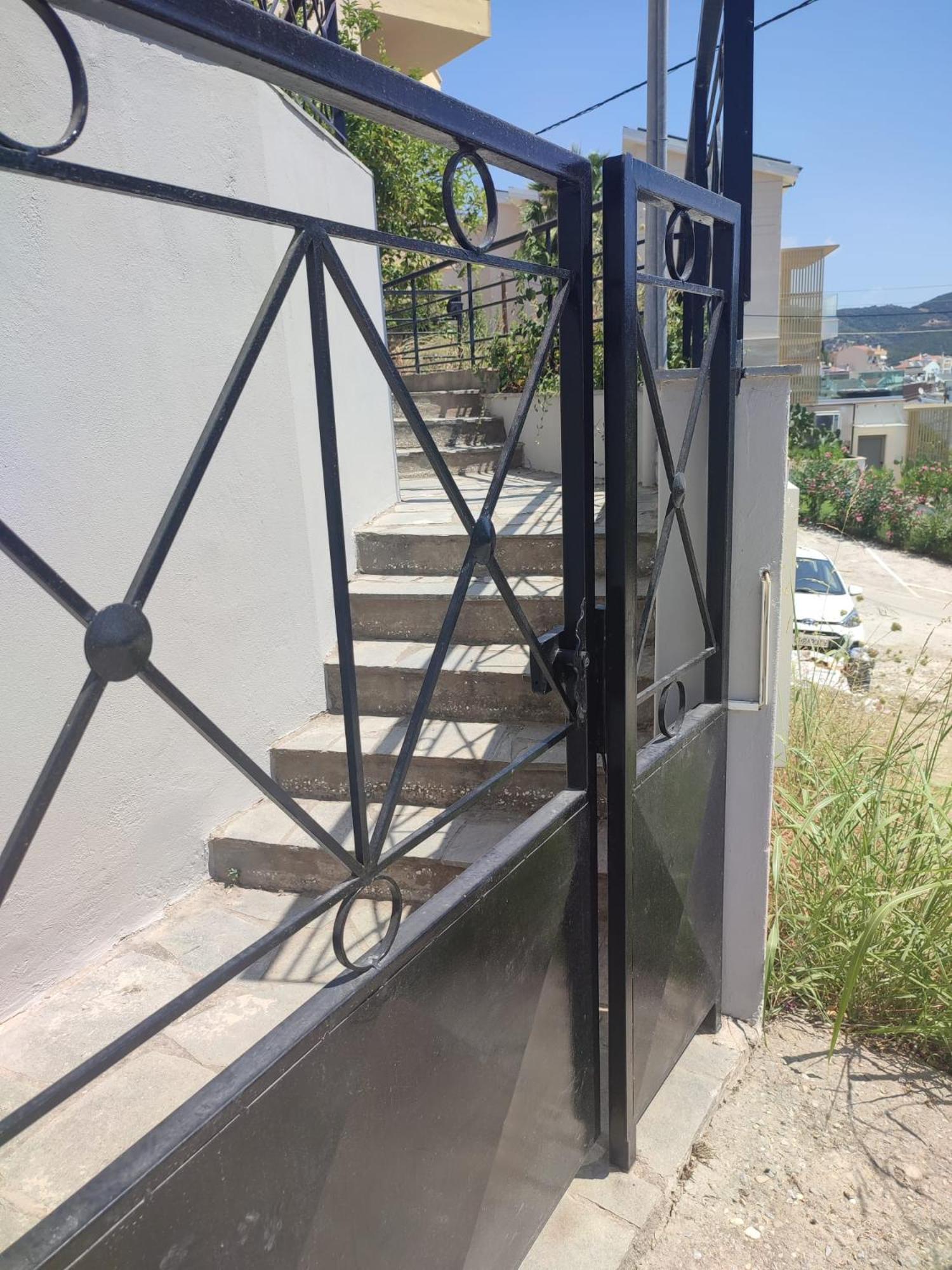 Ellis-Suites Nea Peramos Kavala Exteriör bild